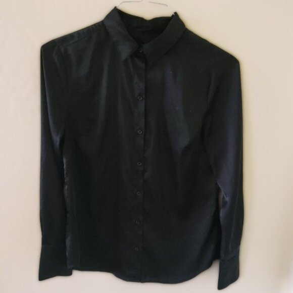 Banana Republic Black Classic Button-Down Satin Shirt - Picture 1 of 4